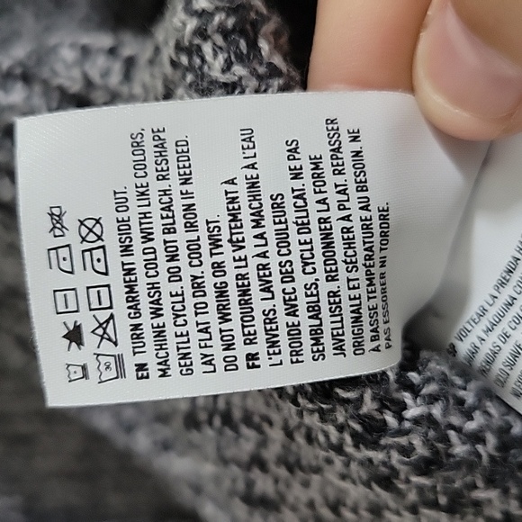 American Eagle Chunky Knit Marbled Gray Preppy Cardigan Sweater XS/S Button Up - Picture 6 of 6